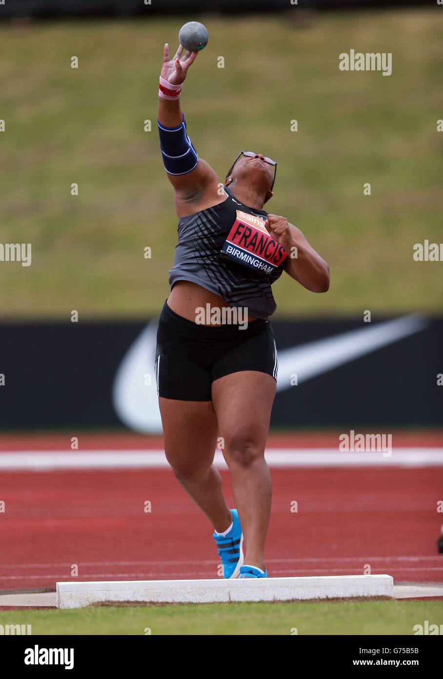 Eden Francis in den Womens Shot während der Sainsbury's British Championships im Alexander Stadium, Birmingham. Stockfoto