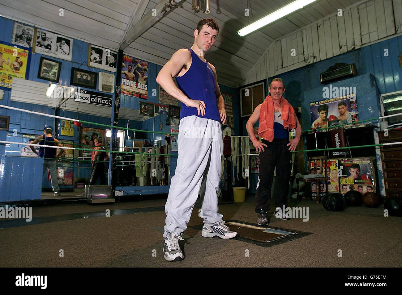 Boxen joecalzaghecollection Fotos und Bildmaterial in hoher Auflösung