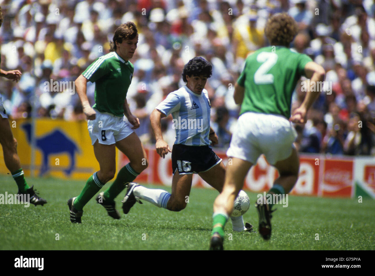 Fußball - 1986 FIFA World Cup - Finale - Argentinien V Westdeutschland - Azteca-Stadion, Mexiko Stockfoto