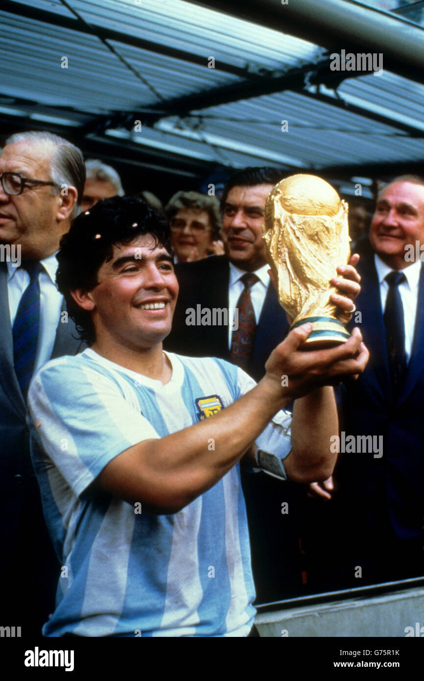 Fußball - 1986 FIFA World Cup - Finale - Argentinien V Westdeutschland - Azteca-Stadion, Mexiko Stockfoto