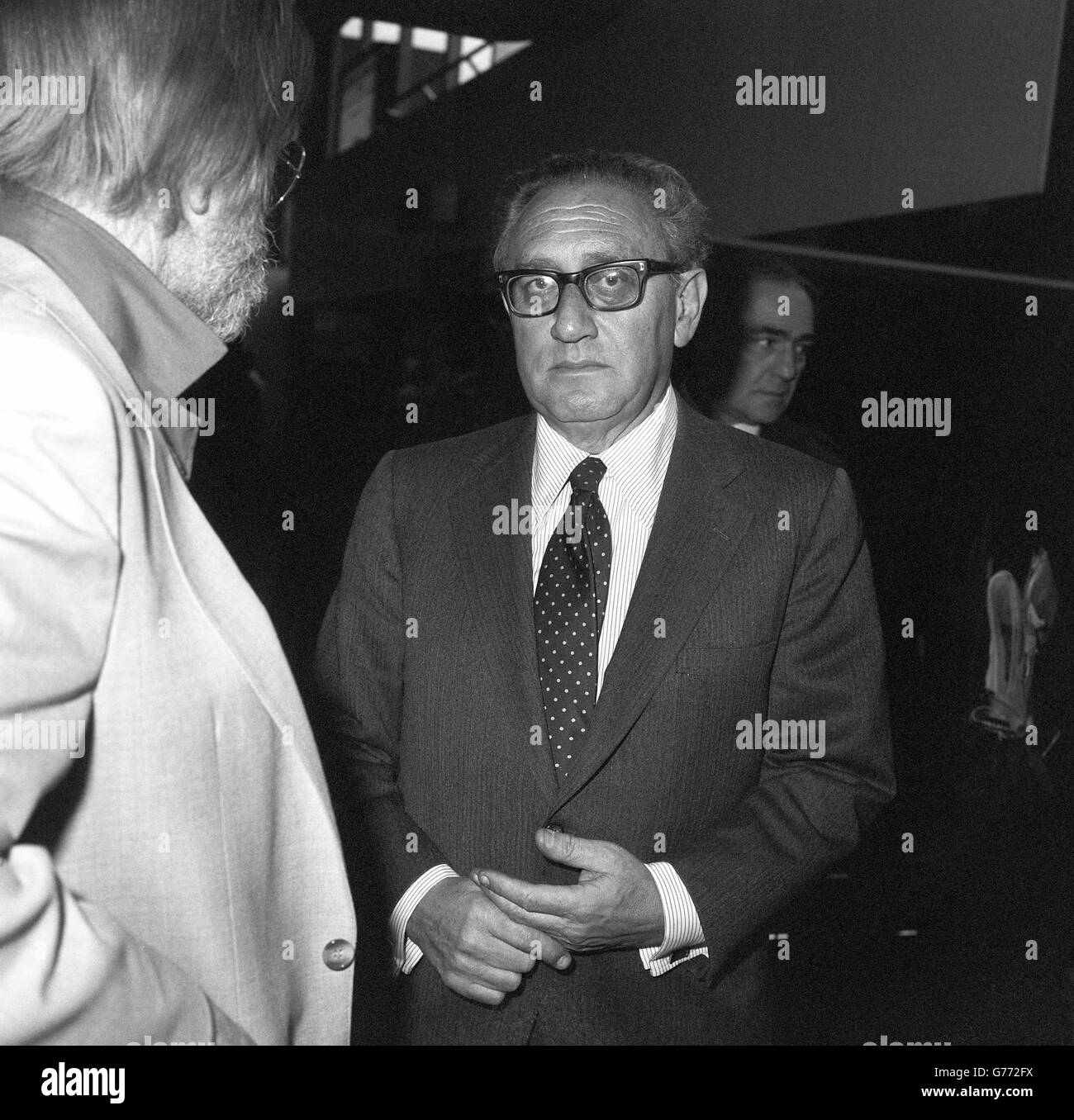 Ein neues Porträt des ehemaligen amerikanischen Außenministers während der zweiten Amtszeit der Nixon-Regierung, Dr. Henry Kissinger, bei einem kürzlichen Besuch in Großbritannien. Stockfoto