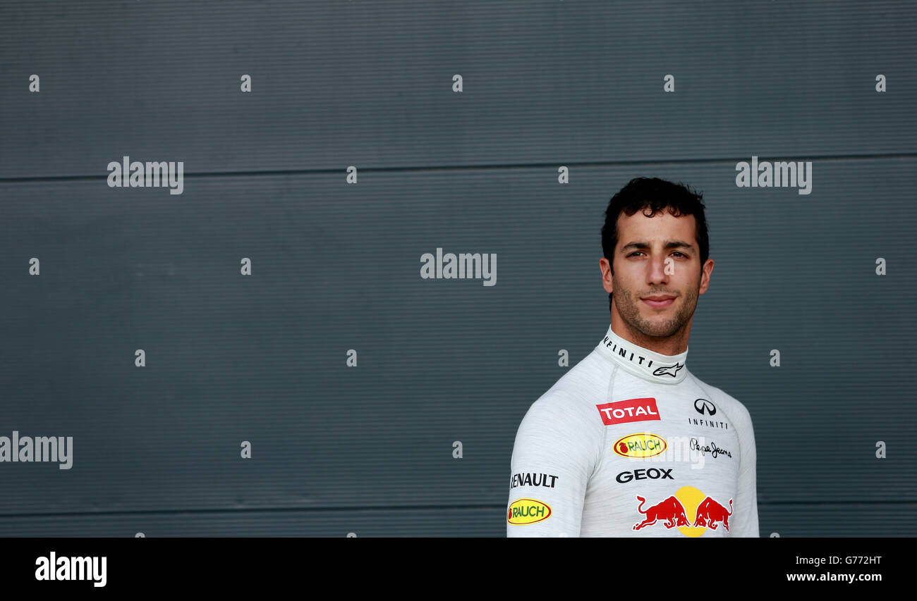 Motorsport - Formel-1-Halbjahrestest - Silverstone. Daniel Ricciardo von Red Bull Racing während der Mid Season Testing auf der Silverstone Race Track, Towcester. Stockfoto