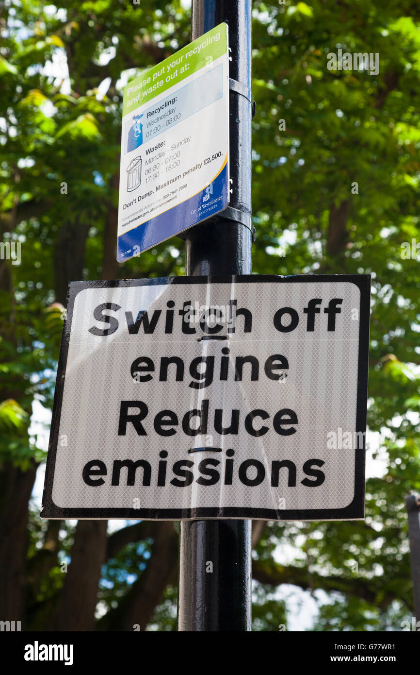 Schild "Motor abstellen, Emissionen reduzieren", London, UK Stockfoto