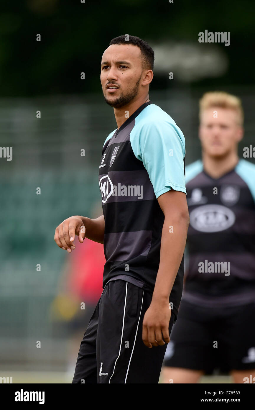 Cricket - LV= County Championship - Division Two - Day One - Surrey V Kent - The Sports Ground. George Edwards, Surrey Stockfoto