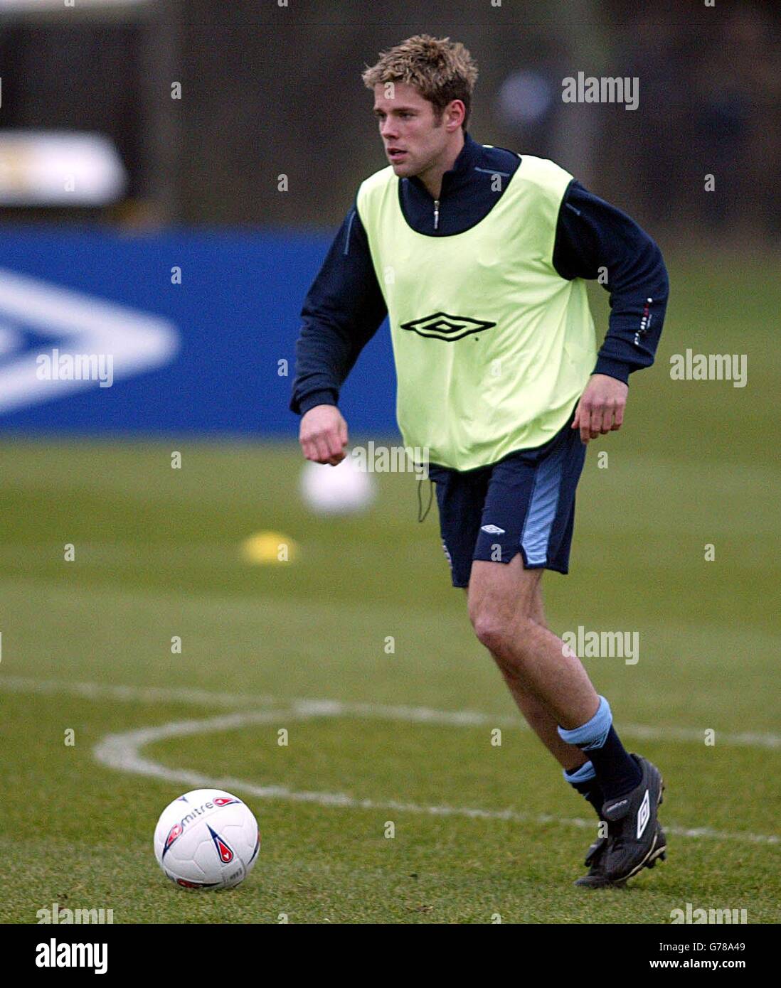 Der englische und Southampton-Stürmer James Beattie in Aktion während einer Trainingseinheit auf dem Trainingsgelände von Charlton Athletic in London. Beattie ist Teil der englischen Mannschaft, die am Mittwoch, dem 12. Februar, in einem International Friendly im Upton Park, London, Australien spielt. Stockfoto