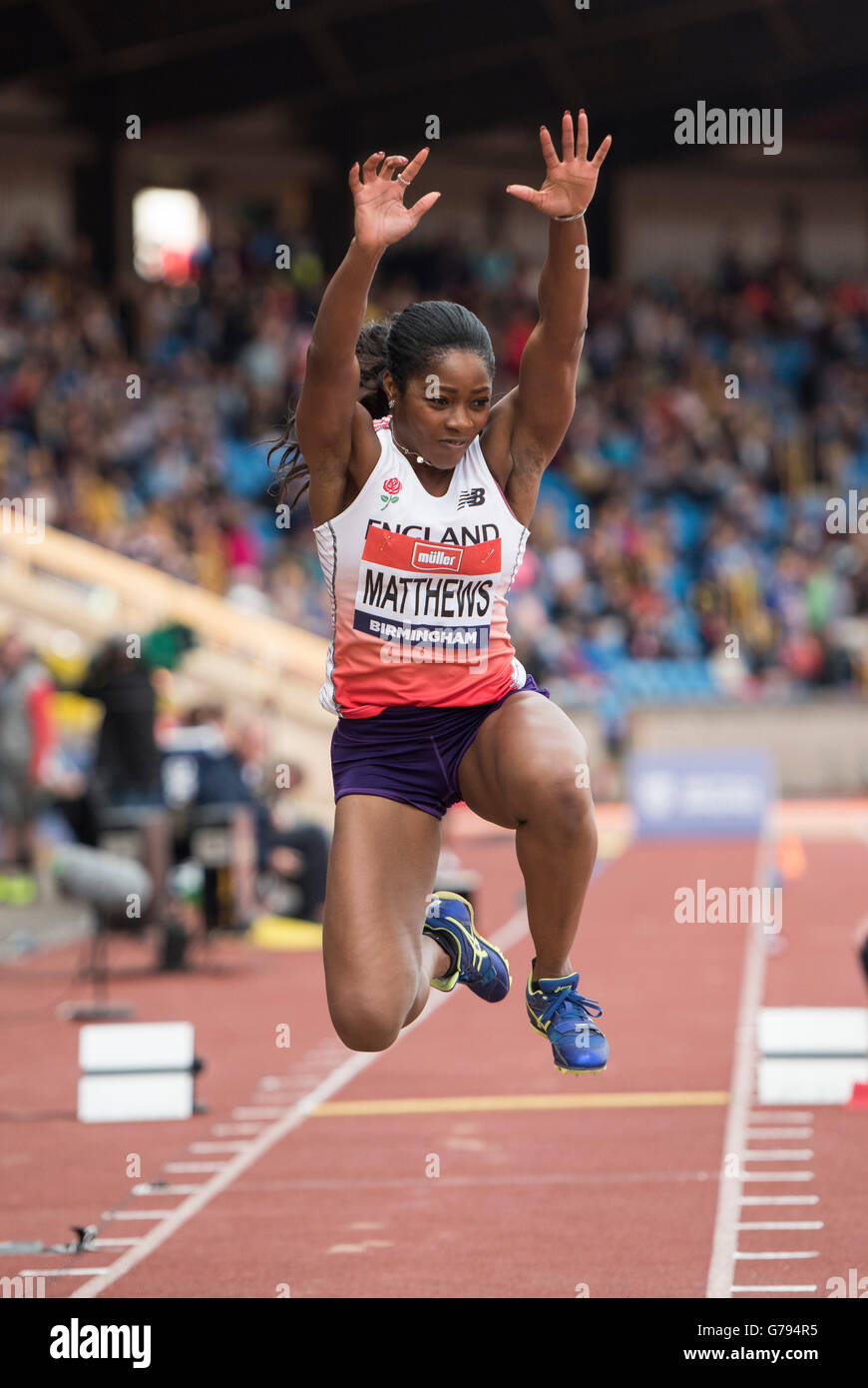 Alexander-Stadion, Birmingham, UK. 25. Juni 2016. Der britischen Leichtathletik-Weltmeisterschaft 2016. Chioma Matthews konkurriert in der Womens Triple Jump Finale bei der britischen Leichtathletik-Weltmeisterschaft in Birmingham. Bildnachweis: Aktion Plus Sport/Alamy Live-Nachrichten Stockfoto