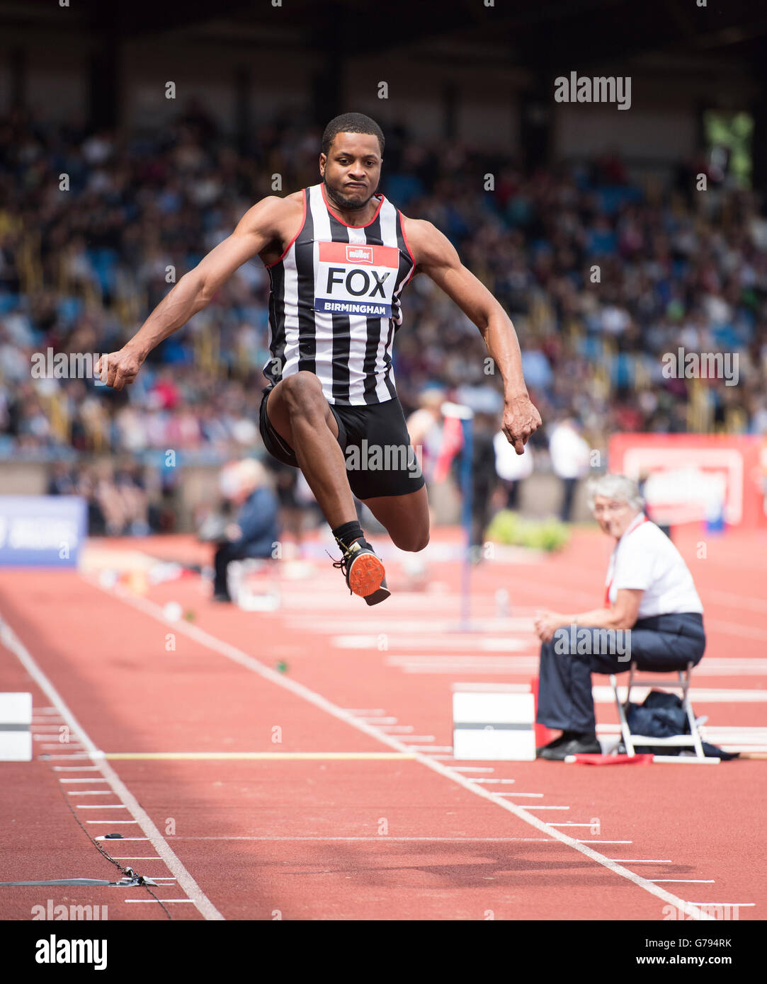 Alexander-Stadion, Birmingham, UK. 25. Juni 2016. Der britischen Leichtathletik-Weltmeisterschaft 2016. Nathan Fox konkurriert in der Mens Triple Jump Finale bei der britischen Leichtathletik-Weltmeisterschaft in Birmingham. Bildnachweis: Aktion Plus Sport/Alamy Live-Nachrichten Stockfoto