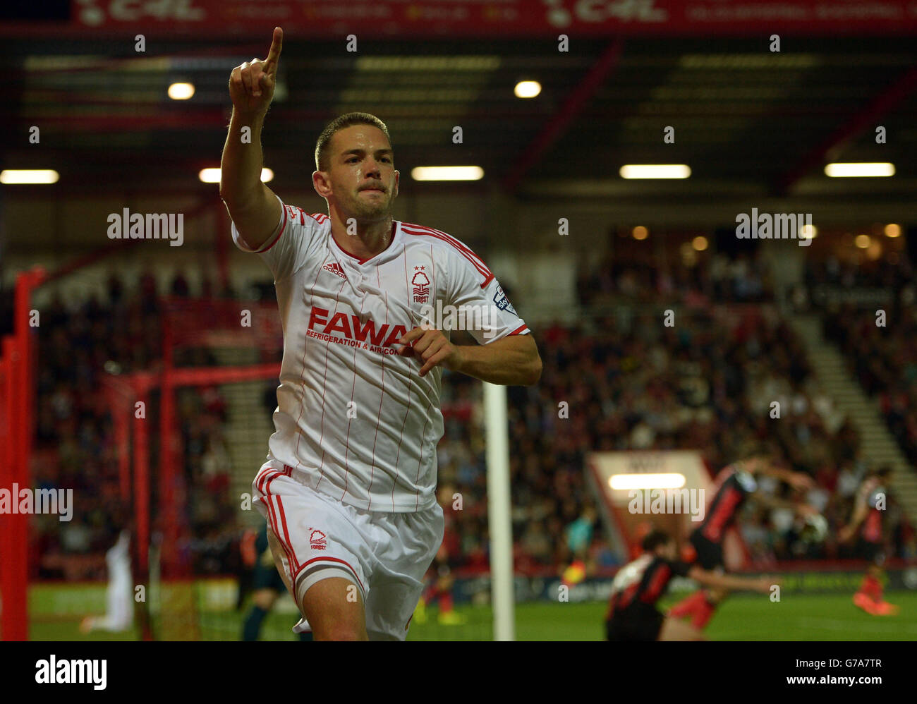 Matty Fryatt von Nottingham Forest feiert sein zweites Tor während des Sky Bet Championship-Spiels im Goldsands Stadium, Bournemouth. Stockfoto