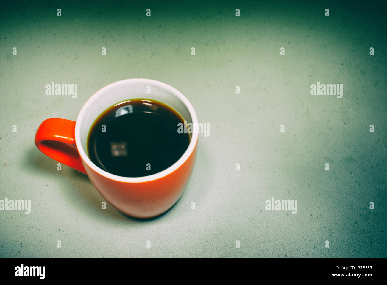 Foto rote Tasse Kaffee Stockfoto
