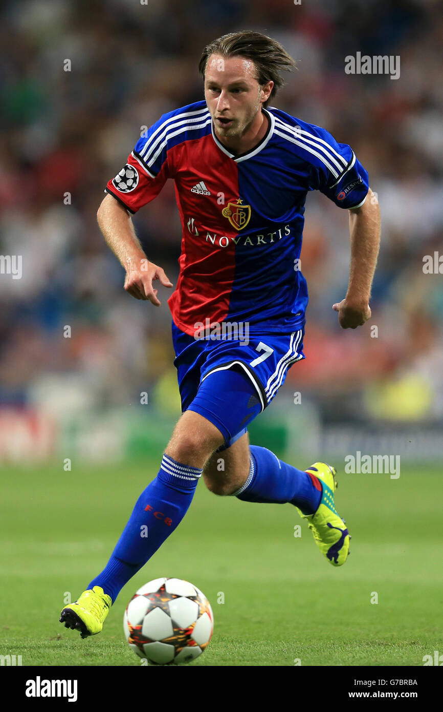 Fußball - UEFA Champions League - Gruppe D - Real Madrid / FC Basel - Santiago Bernabeu. Luca Zuffi, FC Basel Stockfoto