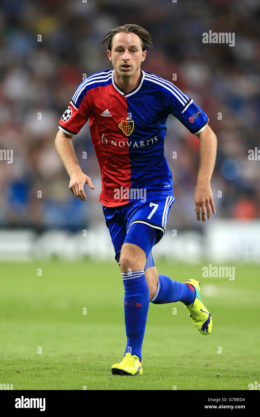 Fußball - UEFA Champions League - Gruppe D - Real Madrid / FC Basel - Santiago Bernabeu. Luca Zuffi, FC Basel Stockfoto