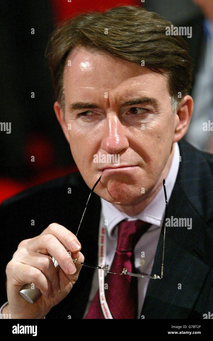 EU-Kommissar Peter Mandelson hielt im Konferenzsaal vor Premierminister Tony Blair seine Schlüsselrede vor der Labour Party-Konferenz in Brighton. Stockfoto