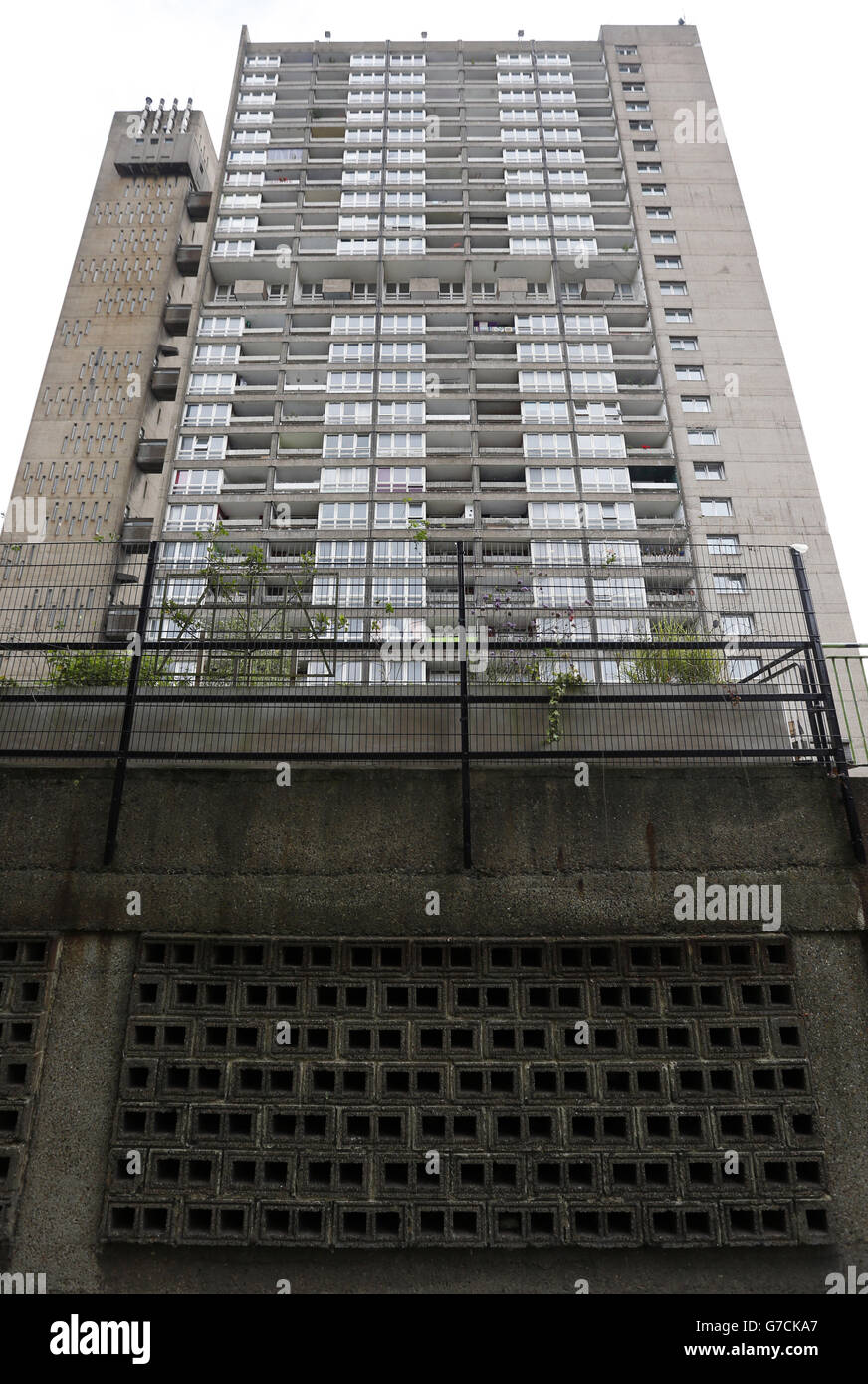 Balfron Tower, St. Leonard's Road, Poplar, London, wie der National Trust Wohnung 130 eingerichtet haben, wo Architekt Erno Goldfinger lebte für zwei Monate im Jahr 1968, wie es zu der Zeit erschienen wäre. Stockfoto