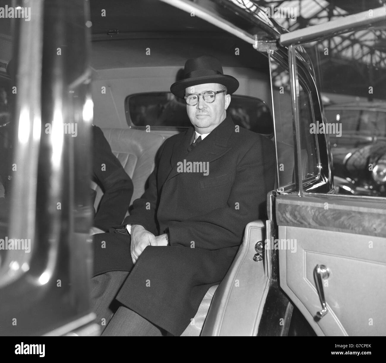 Royalty - Queen Mary Funeral - Prinz Felix von Luxemburg - Victoria Station, London Stockfoto