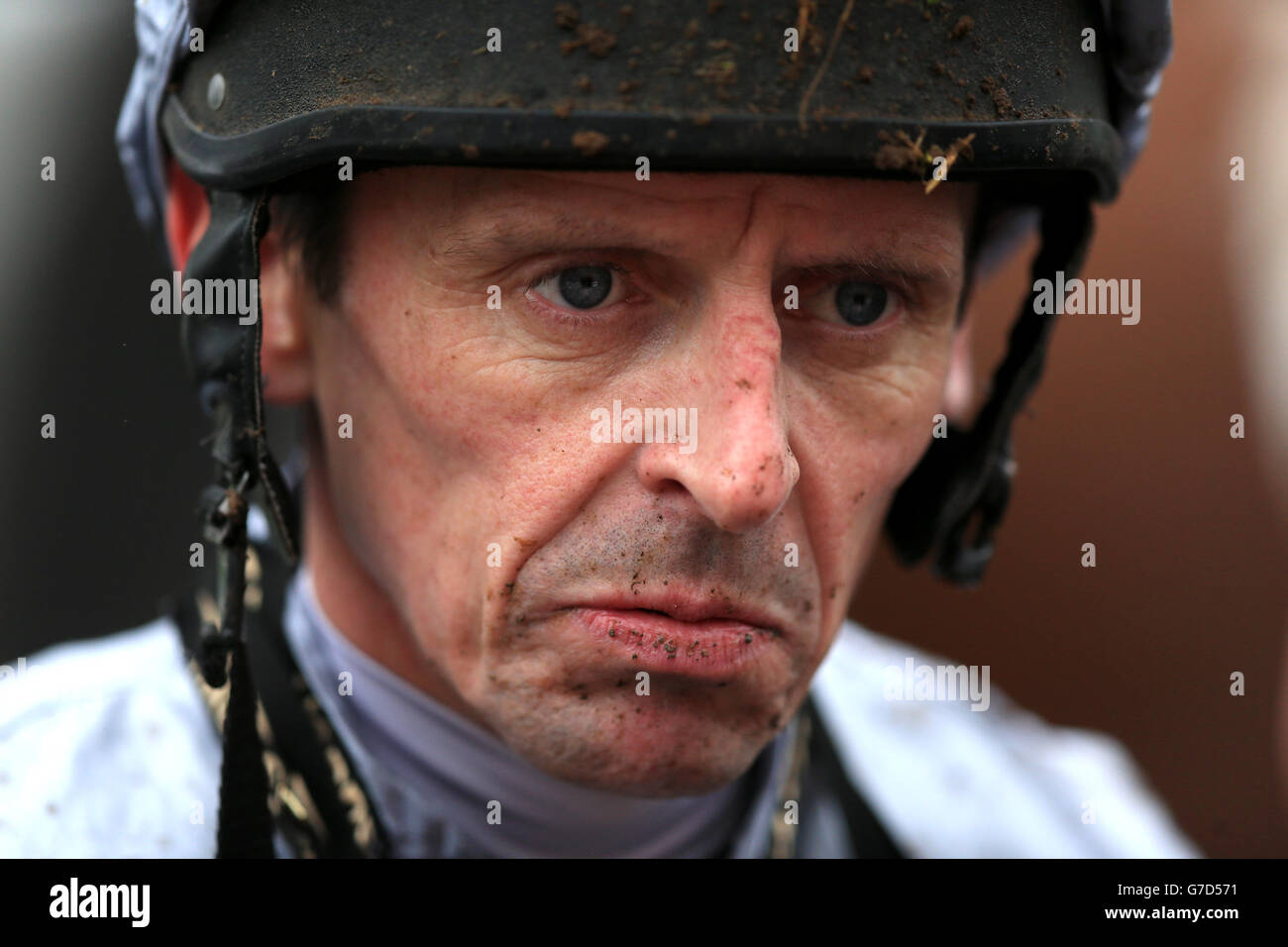 Jockey Martin Dwyer nach seiner Fahrt auf Joey's Destiny in Das Wreake Handicap Stockfoto