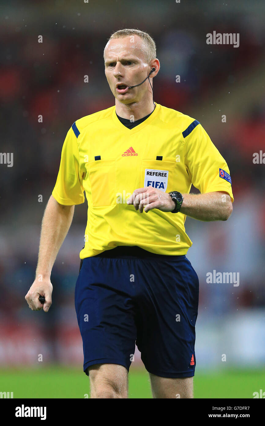 Fußball - UEFA Euro 2016 - Qualifikation - Gruppe E - England V San Marino - Wembley-Stadion Stockfoto