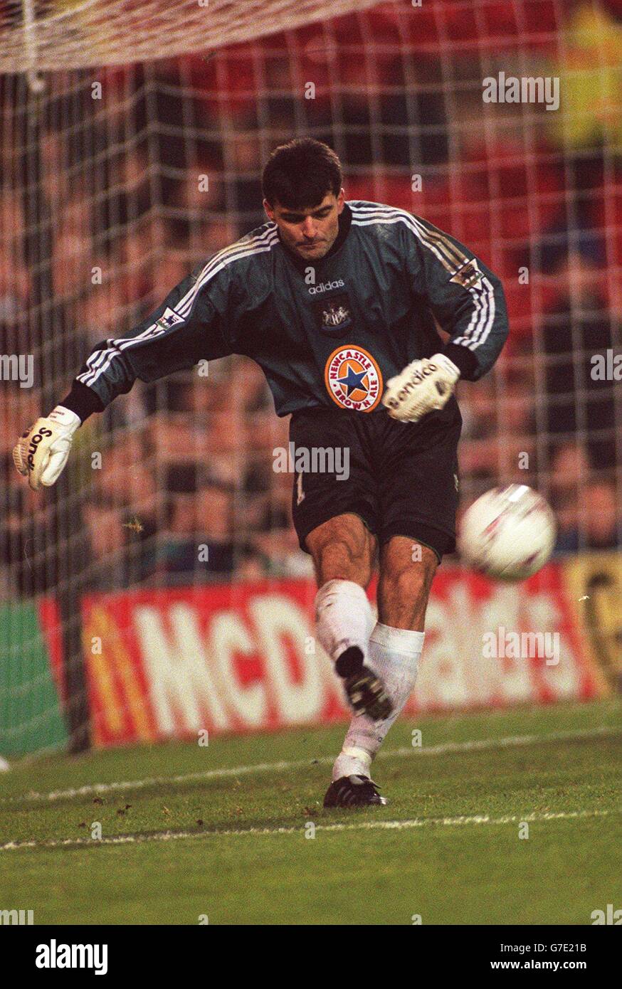 Fußball. Carling Premiership League. Nottingham Forest / Newcastle United. Pavel Srnicek, Newcastle United Stockfoto