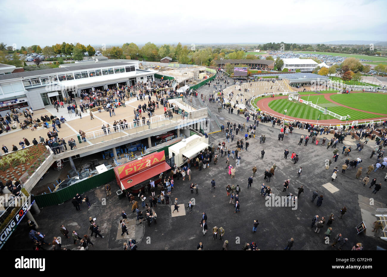 Horse Racing - Showcase - Tag zwei - Cheltenham Racecourse Stockfoto