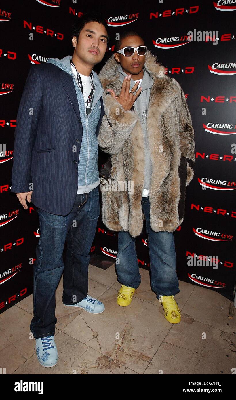Chad Hugo (links) und Pharrell Williams kommen zur N*E*R*D Aftershow Party bei Sketch im Zentrum von London. Stockfoto