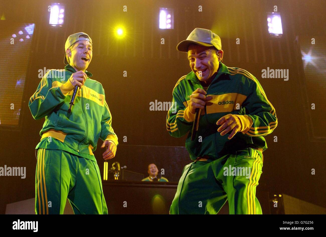 Rap-Künstler The Beastie Boys treten live auf der Bühne in der Wembley ...
