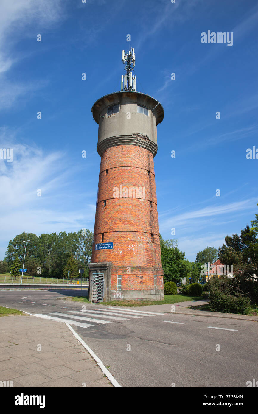 Wladyslawowo Stadt in Polen, alte Eisenbahn Wasserturm - Tourist Information Office, Kaschubei, Pommern Stockfoto