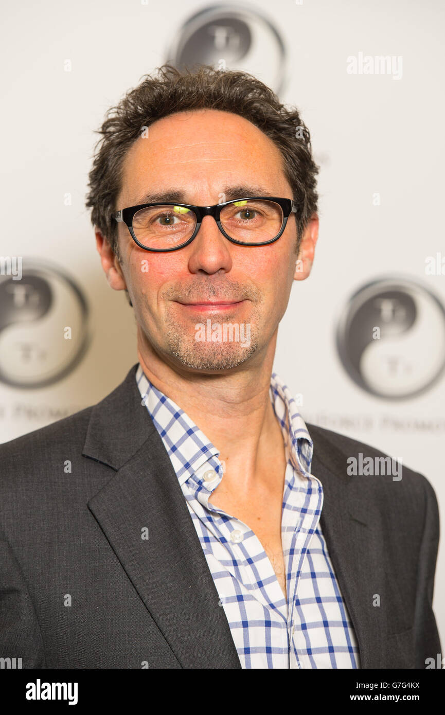 Guy Henry kommt beim Triforce Short Film Festival, bei BAFTA im Zentrum von London an. Stockfoto