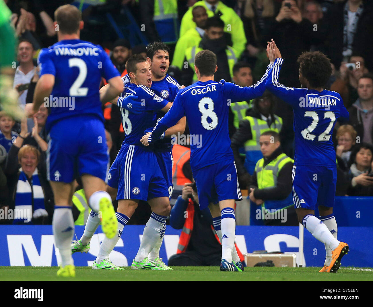 Fußball - Barclays Premier League - Chelsea gegen West Bromwich Albion - Stamford Bridge. Chelsea Diego Costa feiert das erste Tor seiner Seite während des Spiels der Barclays Premier League in Stamford Bridge, London. Stockfoto