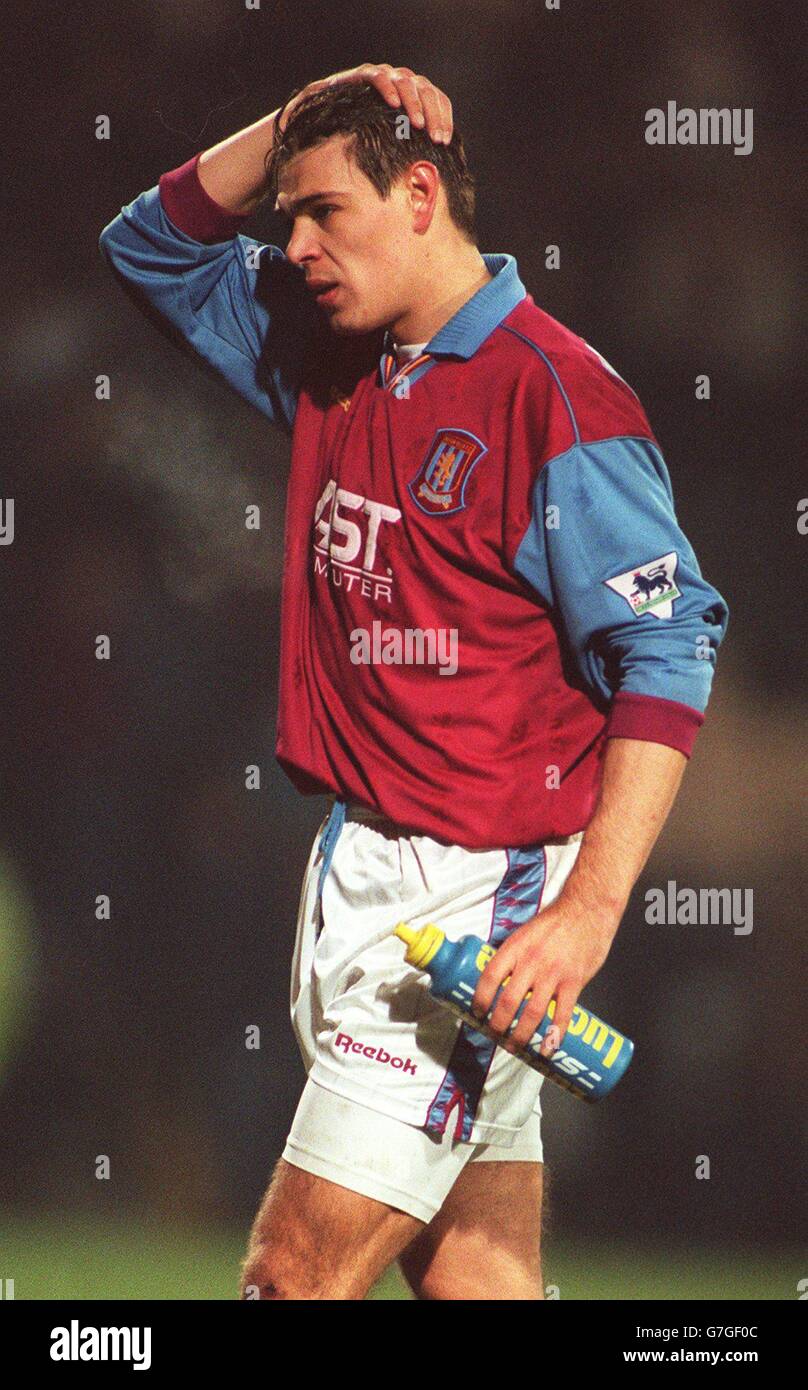 Fußball ... F.A. Cup 3. Runde ... Notts County -V- Aston Villa. Savo Milosevic, Aston Villa Stockfoto