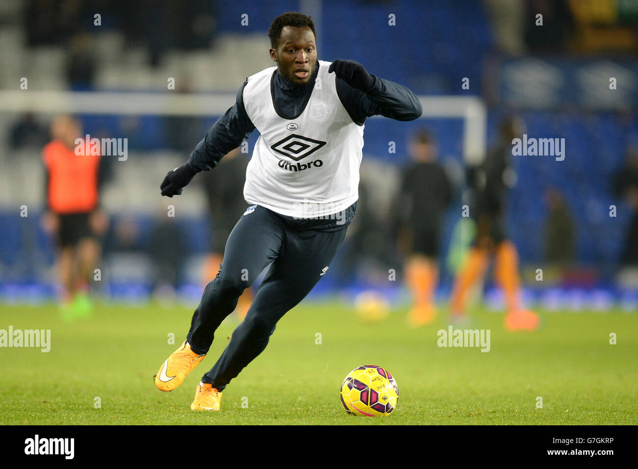 Fußball - Barclays Premier League - Everton gegen Hull City - Goodison Park. Evertons Romelu Lukaku beim Aufwärmen Stockfoto