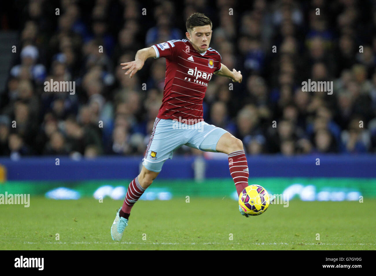 Fußball - Barclays Premier League - Everton gegen West Ham United - Goodison Park. Aaron Cresswell, West Ham United. Stockfoto