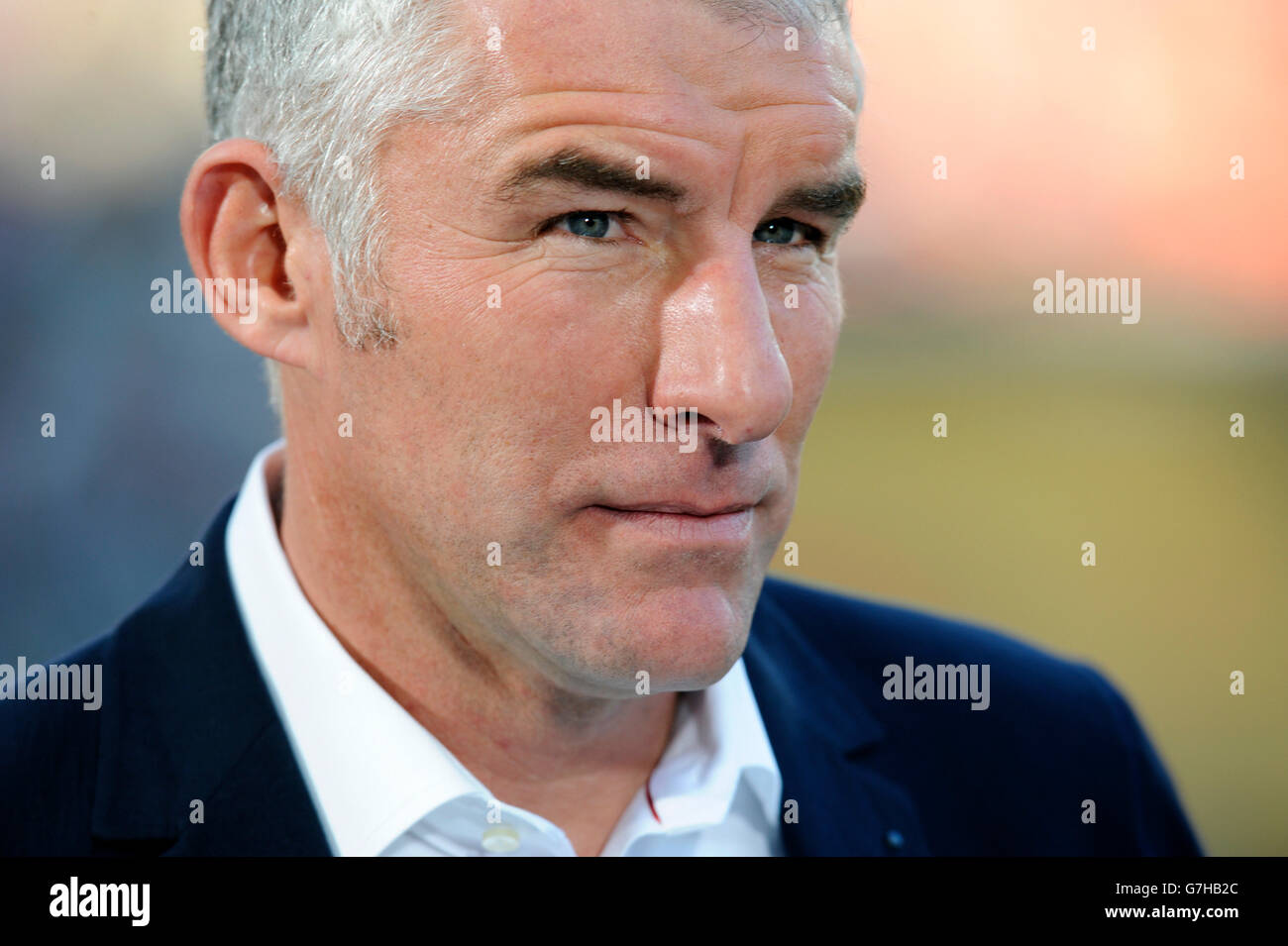 Trainer Mirko Slomka, H96, Porträt, Bundesliga, Bundes Liga, 1. FC Köln - Hannover 96 2:0, Publikumseingänge, Köln Stockfoto