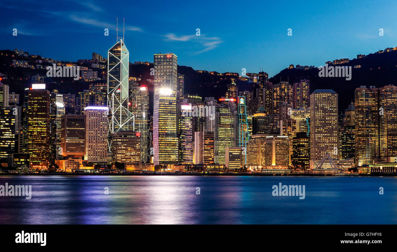 Die Hong Kong Skyline von Hong Kong, Tsim Sha Tsui. Stockfoto