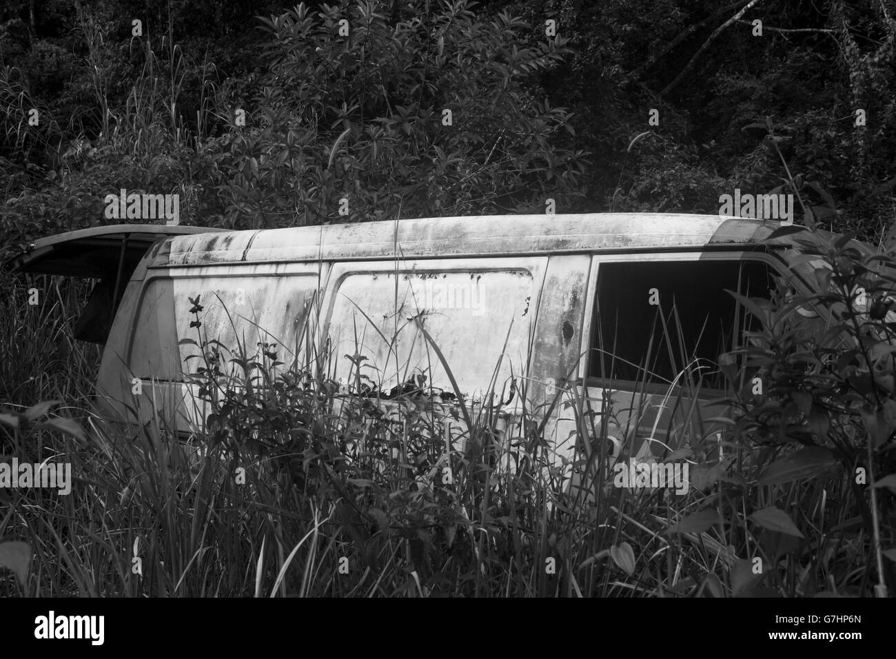 Eine verlassene gebrochen Van. Stockfoto
