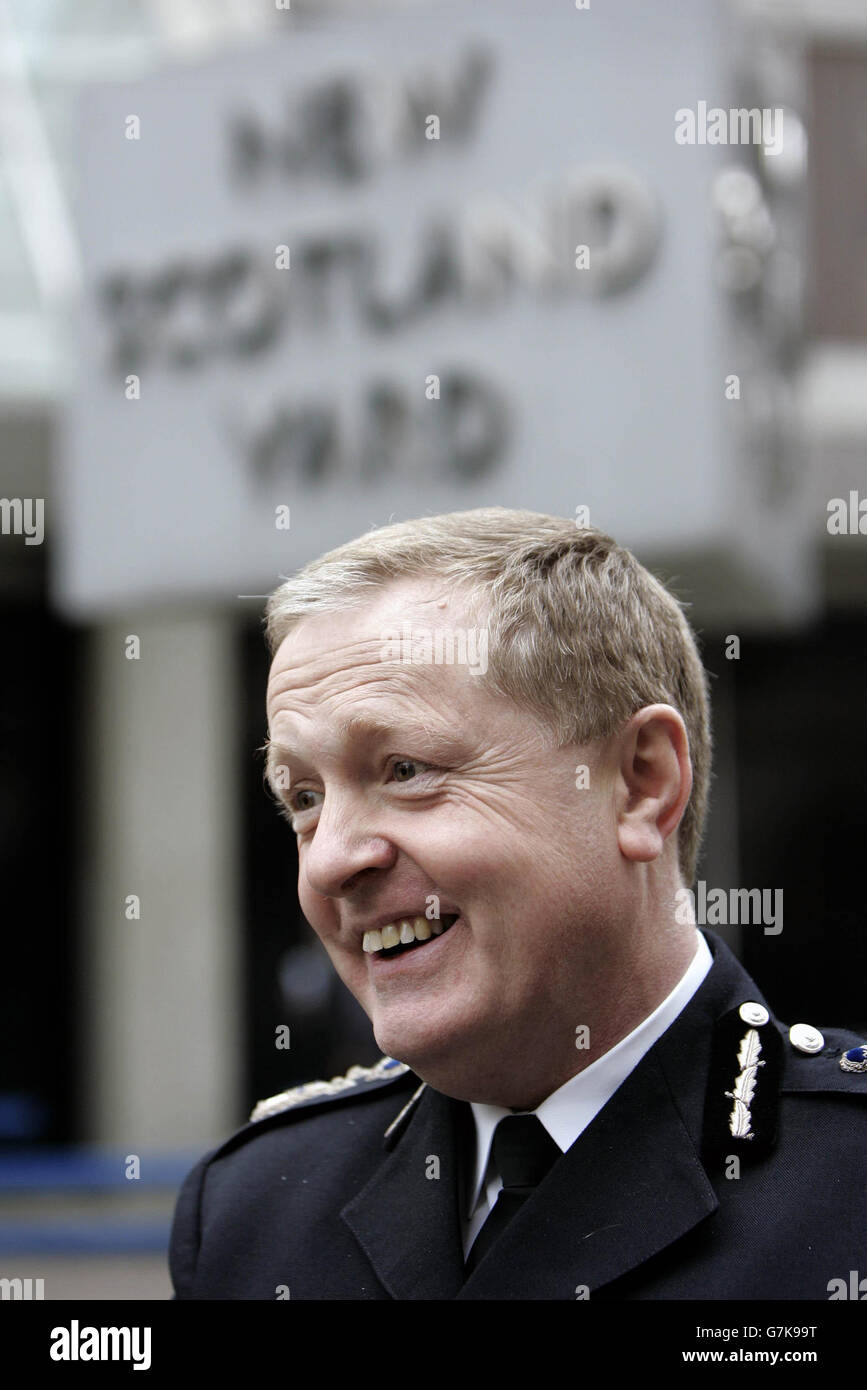 Haushaltsvorstände Rechte Aussprache - New Scotland Yard Stockfoto