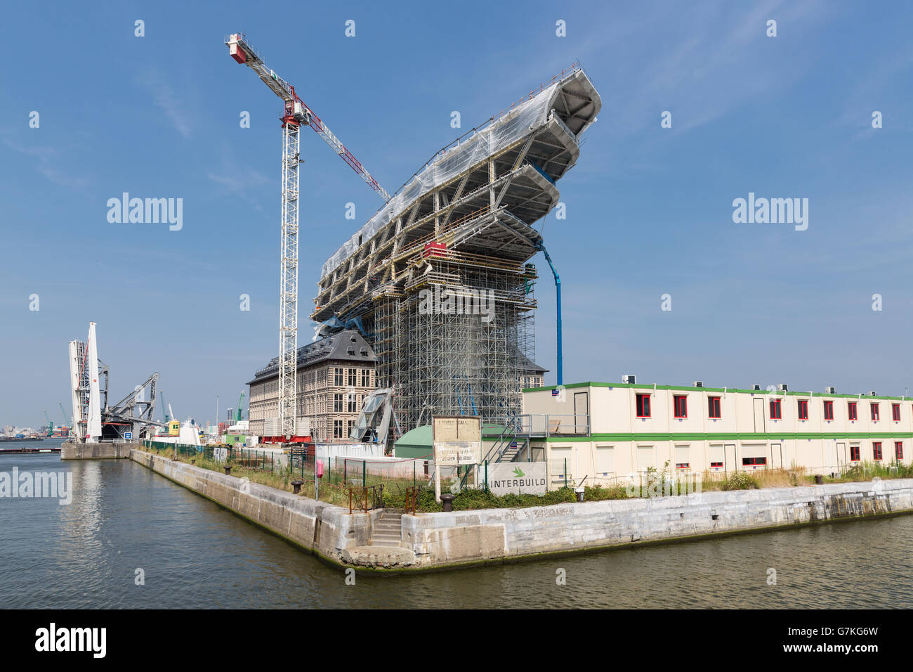 Baustelle des modernen neuen Hafenbüros in den Hafen von Antwerpen, Belgien Stockfoto