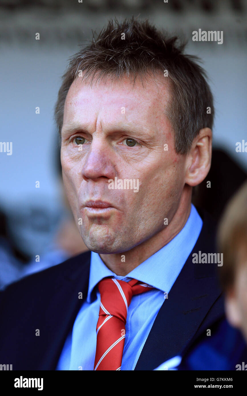 Nottingham Forest Manager Stuart Pearce während des Sky Bet Championship Spiels im iPro Stadium, Derby. DRÜCKEN Sie VERBANDSFOTO. Bilddatum: Samstag, 17. Januar 2015. Siehe PA Story SOCCER Derby. Bildnachweis sollte lauten: Mike Egerton/PA Wire. Stockfoto