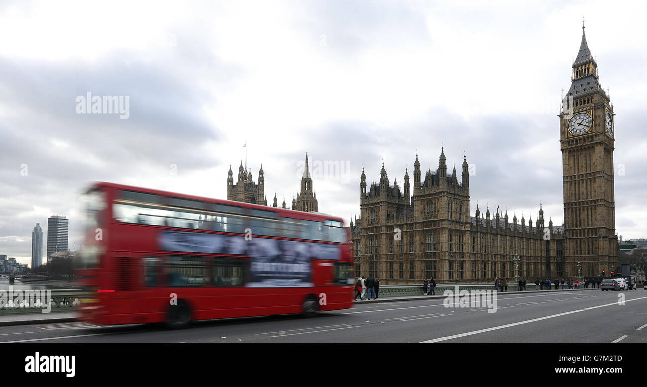 Der Palast von Westminster und die Houses of Parliament, London, da es 100 Tage bis zu den Parlamentswahlen gibt und die Parteien ihre großen Waffen für einen Wahlkampf ausrollten, der sich als "Reichtum versus Gesundheit" zu Formen scheint. Stockfoto