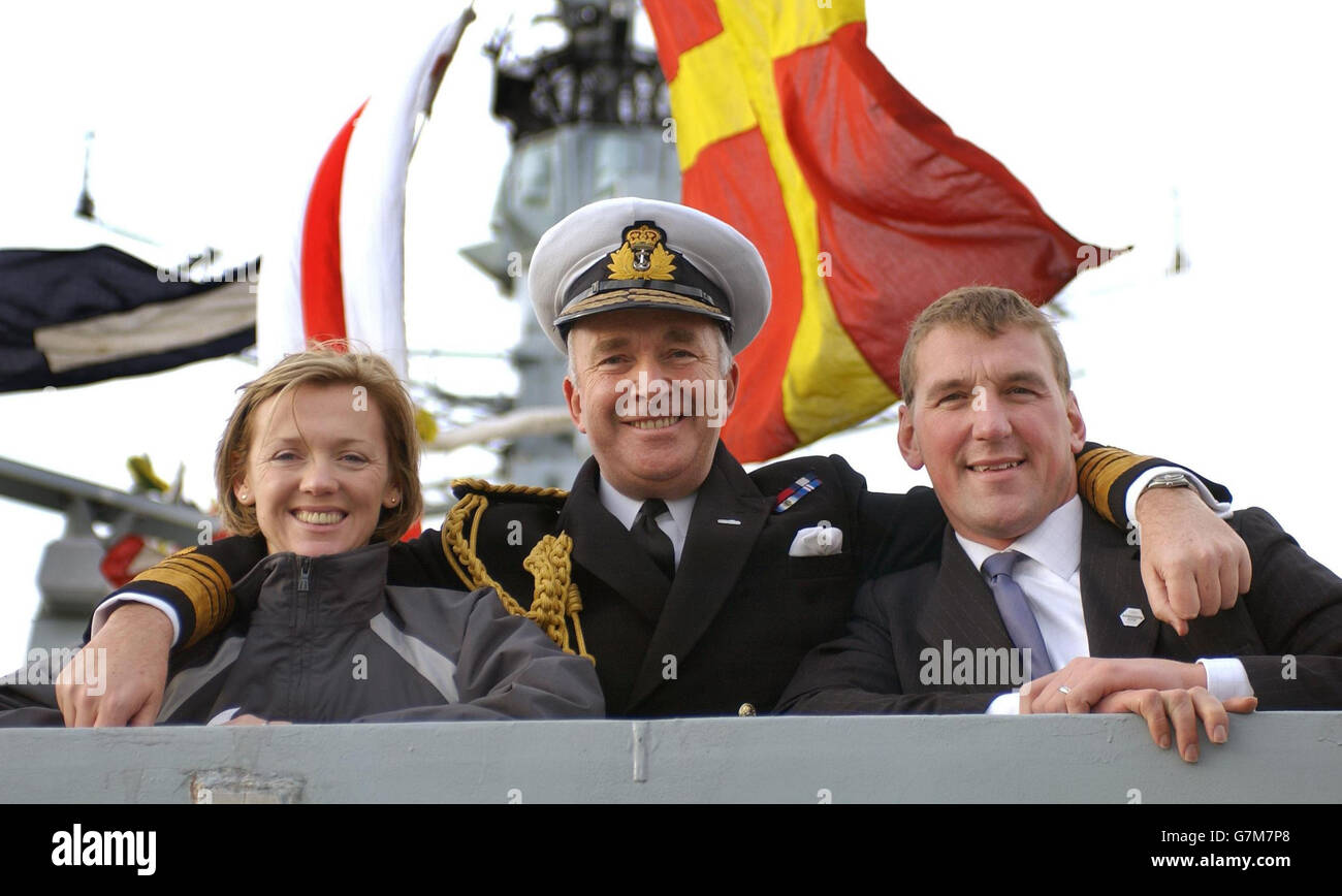 Lord admiral sir alan west -Fotos und -Bildmaterial in hoher Auflösung ...