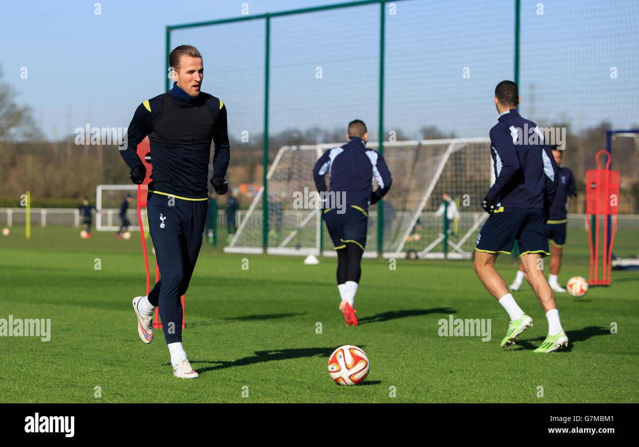 Fußball - UEFA Europa League - Runde der letzten 32 - Hinspiel - Tottenham Hotspur V Fiorentina - Tottenham Hotspur Training - THFC Tr... Stockfoto