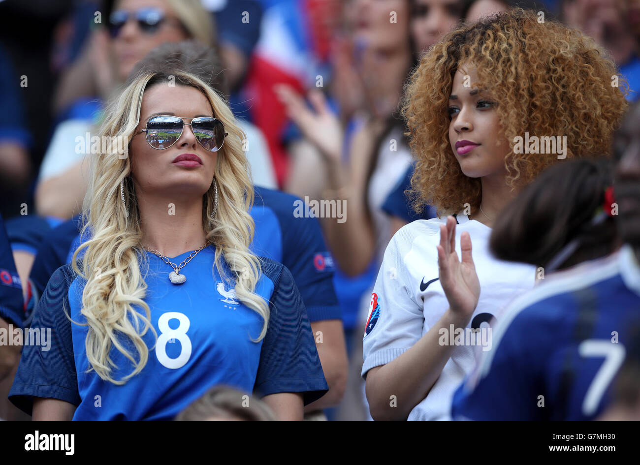 Ludivine Payet Ehefrau Des Franz sischen Dimitri Payet links Und 