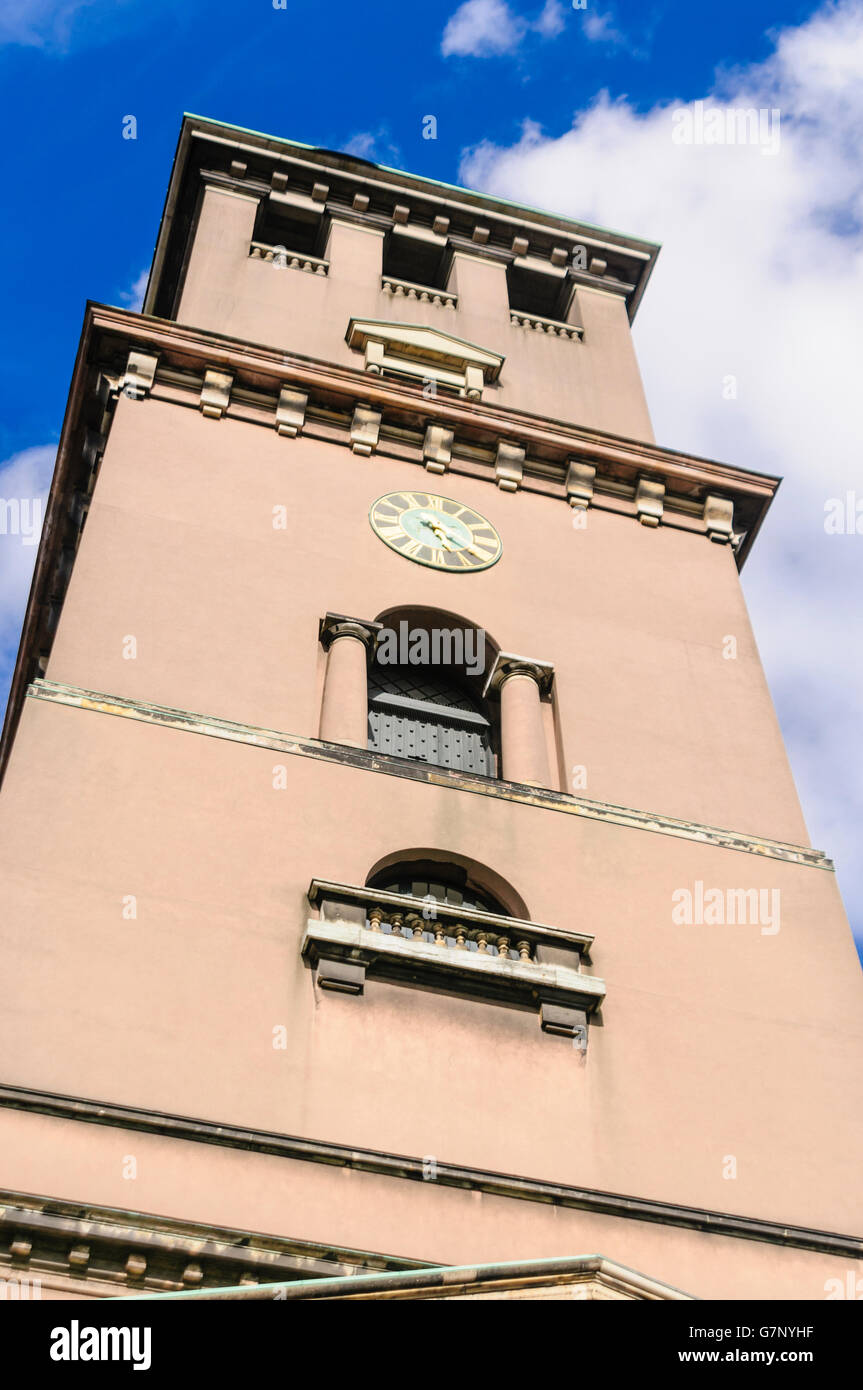 Turm der Kirche des Heiligen Geistes (Helligandskirken), Kopenhagen, Dänemark. Stockfoto