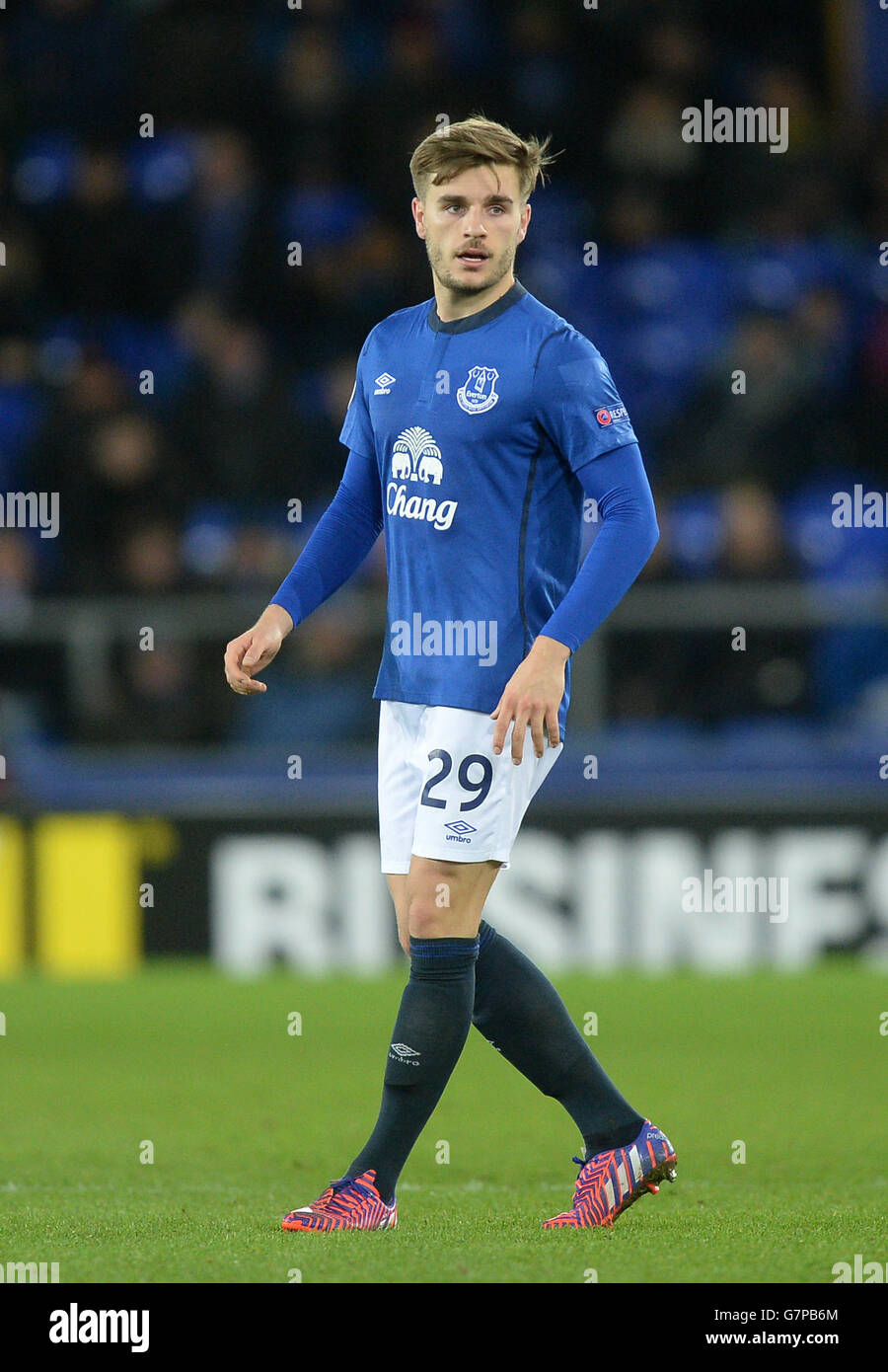 Evertons Luke Garbutt während des Europa League-Spiels im Goodison Park, Liverpool. DRÜCKEN Sie VERBANDSFOTO. Bilddatum: Donnerstag, 26. Februar 2015. Siehe PA Geschichte FUSSBALL Everton. Bildnachweis sollte lauten: Martin Rickett/PA Wire Stockfoto