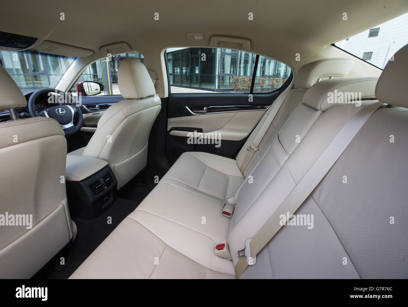 Little's Chauffeur Lexus Flottenübergabe im Maxim Park bei Glasgow, Schottland. Stockfoto