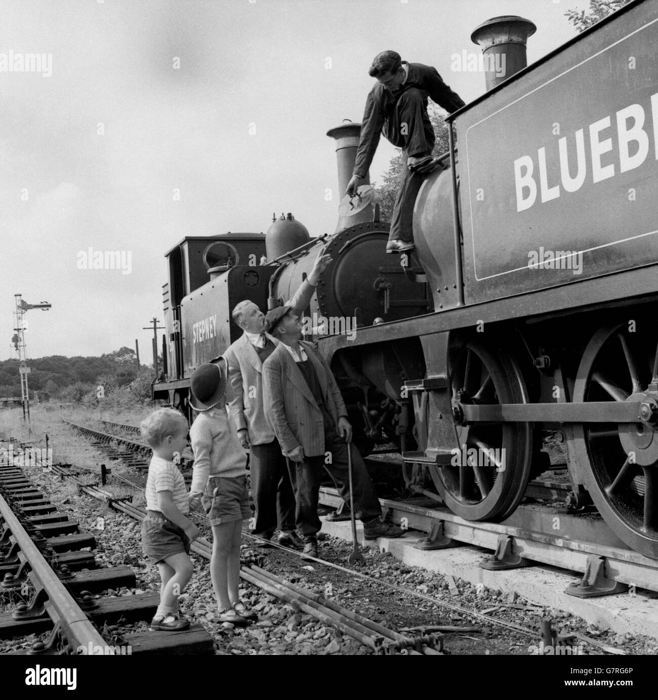 Transport - Museumsbahn - Bluebell Linie ersten Lauf - Sheffield Park, Sussex Stockfoto