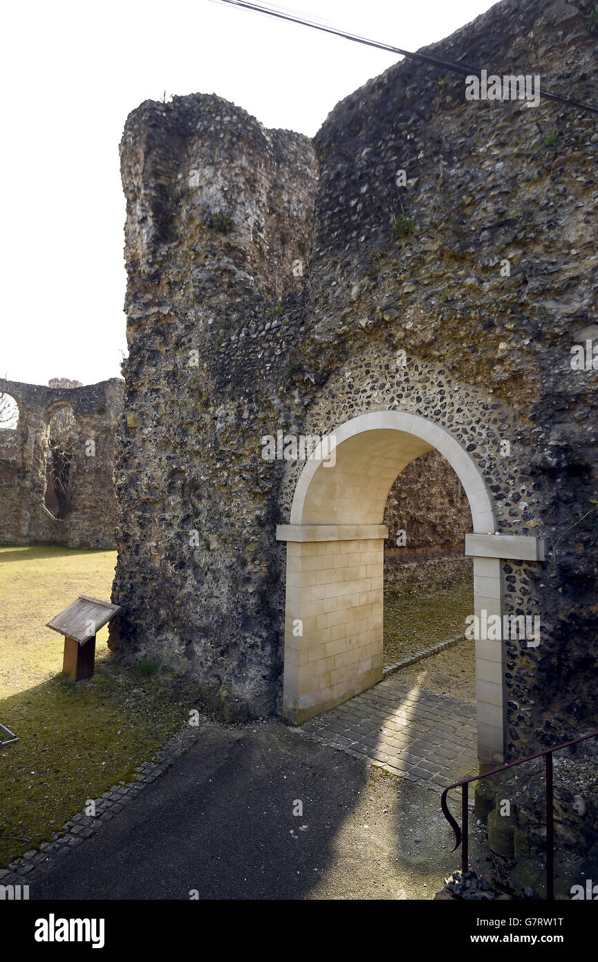 Gesamtansicht der Ruinen der Abtei von Reading in Reading Stadtzentrum, das 1121 von Henry I. gegründet wurde Stockfoto