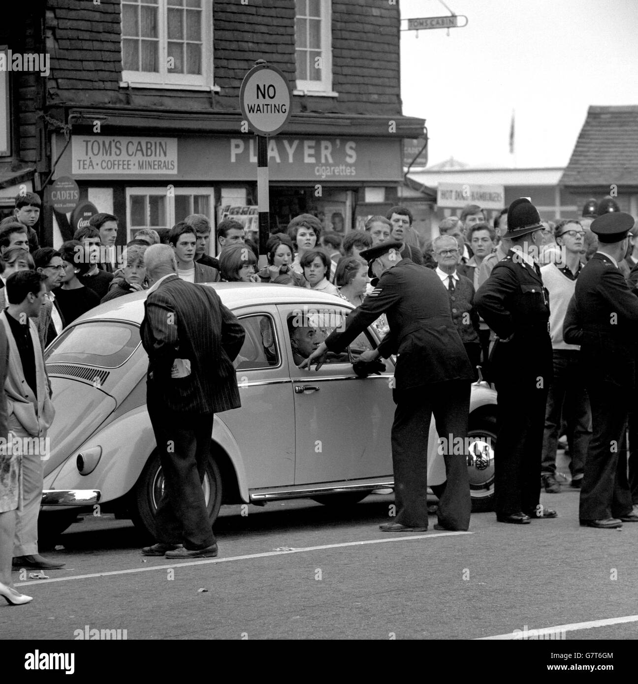 Britische Verbrechen - Unruhen - Mods und Rocker - Hastings, Sussex Stockfoto