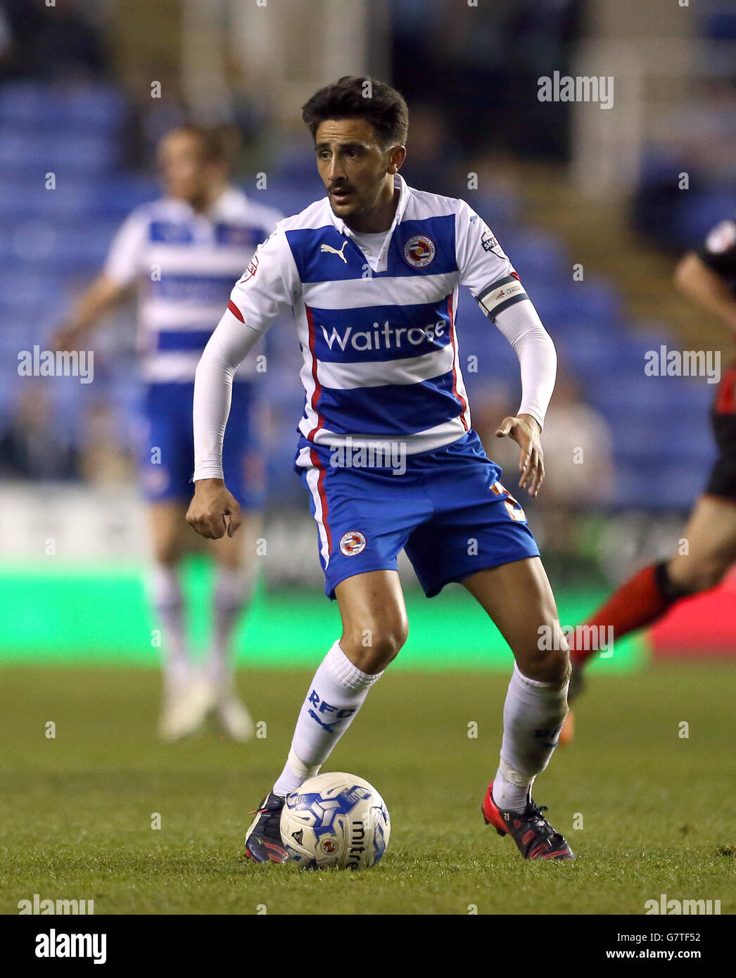 Fußball - Sky Bet Championship - Reading / AFC Bournemouth - Madejski Stadium. Reading's Jem Karacan Stockfoto