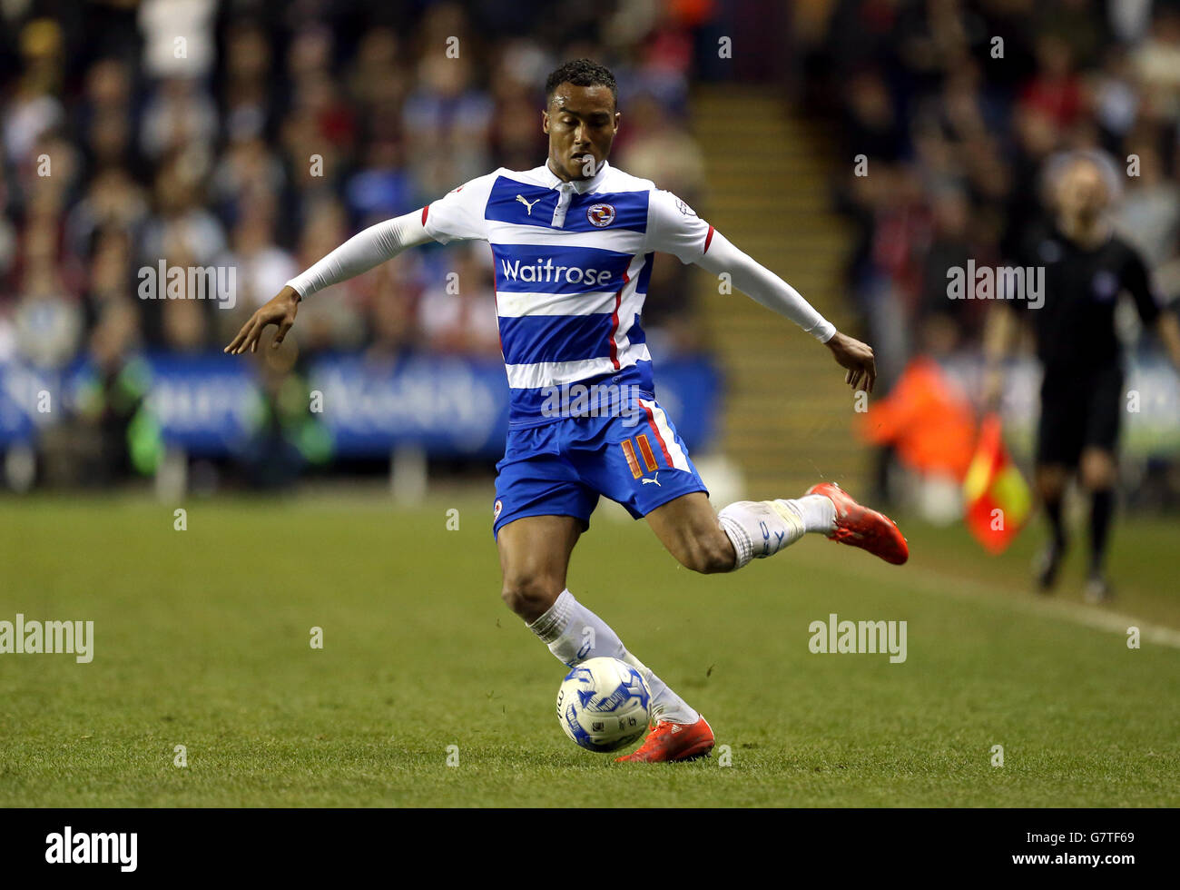 Fußball - Sky Bet Championship - Reading / AFC Bournemouth - Madejski Stadium. Reading: Jordan Obita Stockfoto