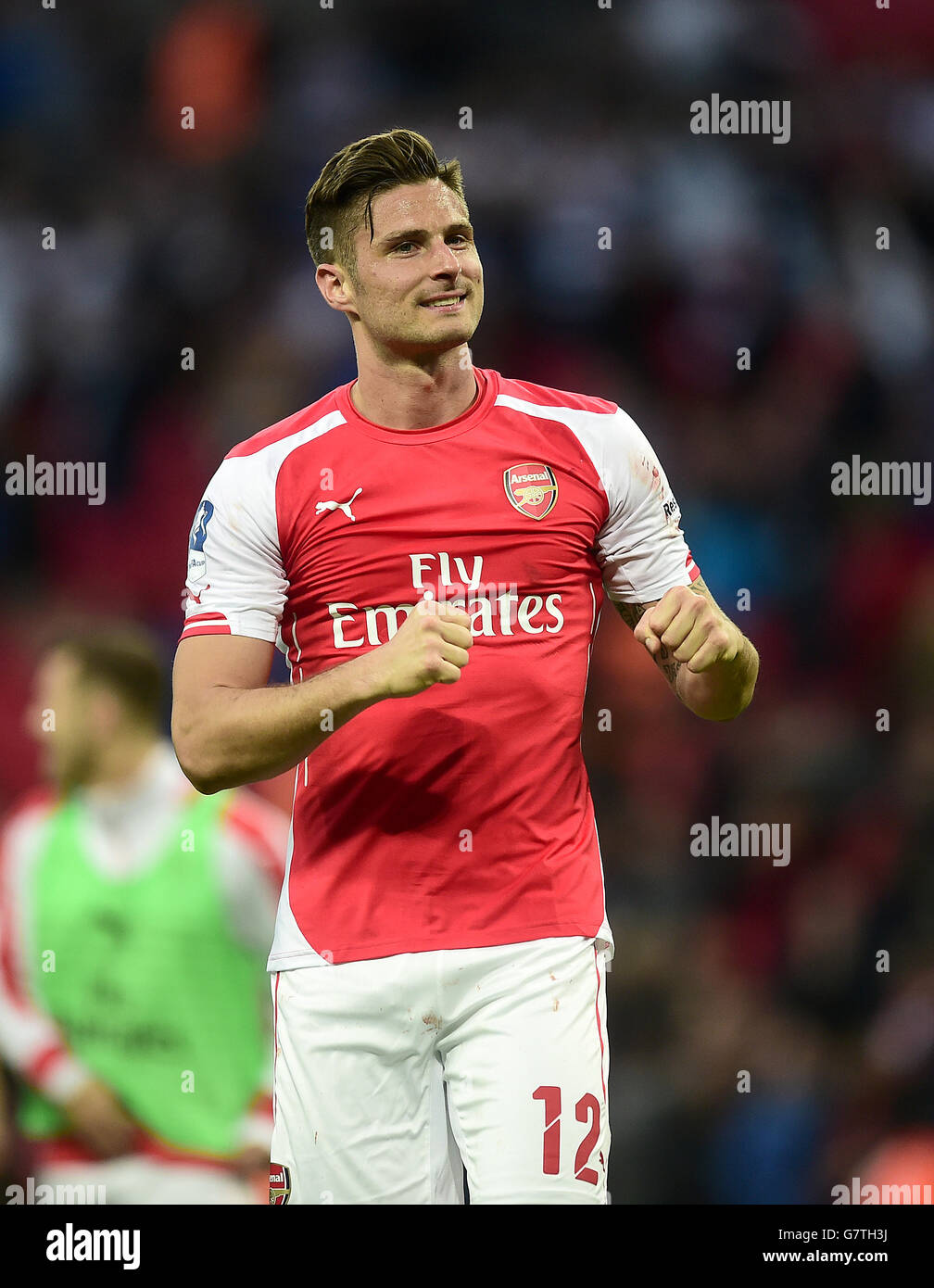 Olivier Giroud von Arsenal feiert nach dem letzten Pfiff während des FA Cup Halbfinalmatches im Wembley Stadium, London. DRÜCKEN Sie VERBANDSFOTO. Bilddatum: Samstag, 18. April 2015. Siehe PA Geschichte FUSSBALL Lesen. Bildnachweis sollte lauten: Adam Davy/PA Wire. Stockfoto