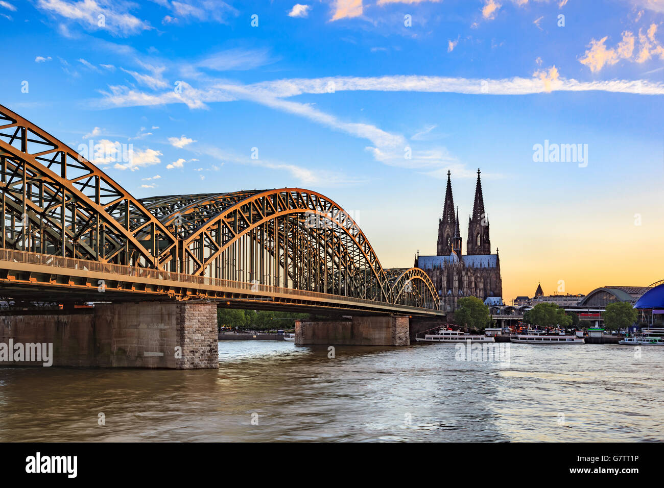 Kölner Dom und Hohenzollernbrücke, Köln Stockfoto
